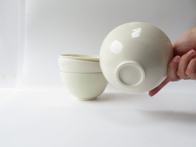 Set of 4 white Breakfast Bowls (No5)