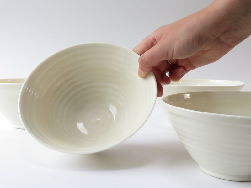 Set of 4 White Luna Breakfast Bowls (No 12)