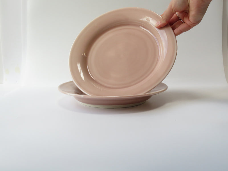 Set of 2 Pink Dinner Plates (No 13)